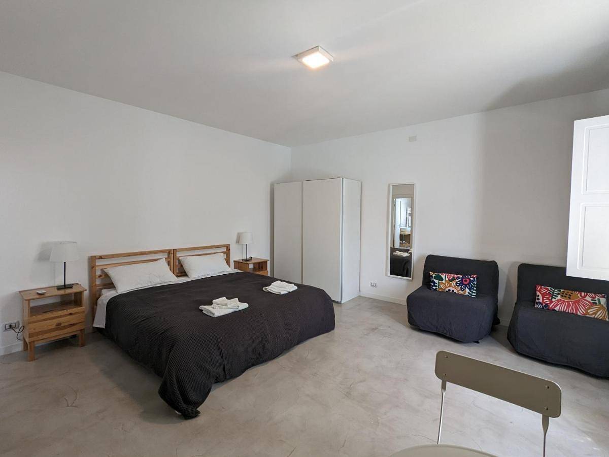 Double or Twin Room with Pool View in Santo Spirito, Bari