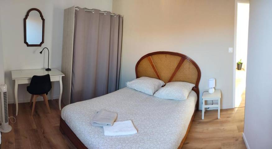Location de vacances pour 4 personnes, avec jardin à Lamarque - 2