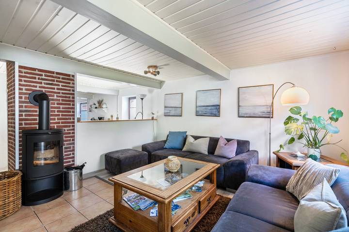 Ferienhaus 'Möwennest Meldorf' mit privater Terrasse, privatem Garten und Wi-Fi in Meldorf, Kreis Dithmarschen