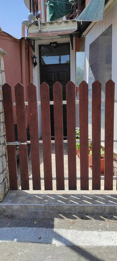 Gîte pour 6 personnes, avec Balcon ainsi que Terrasse et Vue dans Liapádes - 4