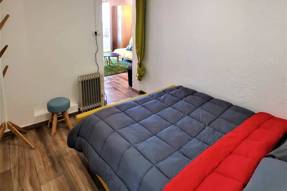 Ganze Wohnung, Le Silène Apartment T2 - 28m2 Sea view  Terrace  25 m2 Air conditioned in Hyeres, Parc national Port-Cros