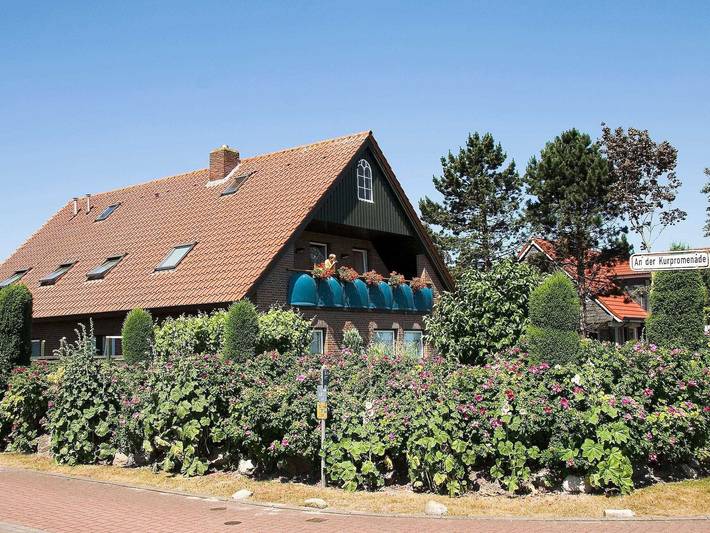 Ferienwohnung für 8 Personen, mit Garten und Terrasse, kinderfreundlich in Harlesiel - 2