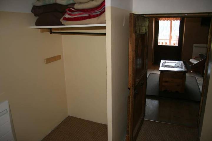 Gîte pour 7 personnes, avec jardin ainsi que terrasse et vue à Abriès - 2