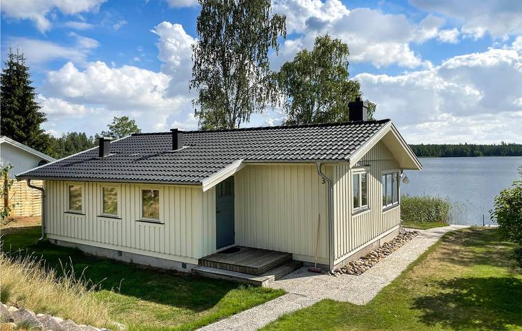 Ferienhaus für 4 Personen, mit Garten und Seeblick sowie Terrasse, mit Haustier - 1