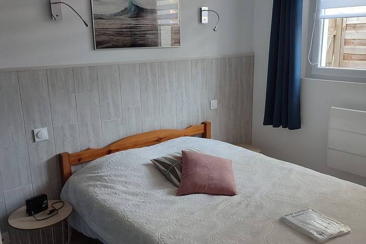 Gîte pour 5 personnes, avec terrasse et jardin dans Plage de la Grière - 2