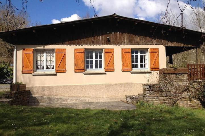 Location de vacances pour 6 personnes, avec jardin, animaux acceptés à Pradelles-Cabardès