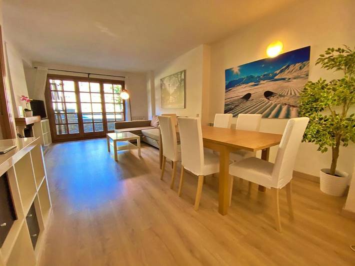 Gîte pour 8 personnes, avec Balcon ainsi que Terrasse et Vue à Canillo - 3