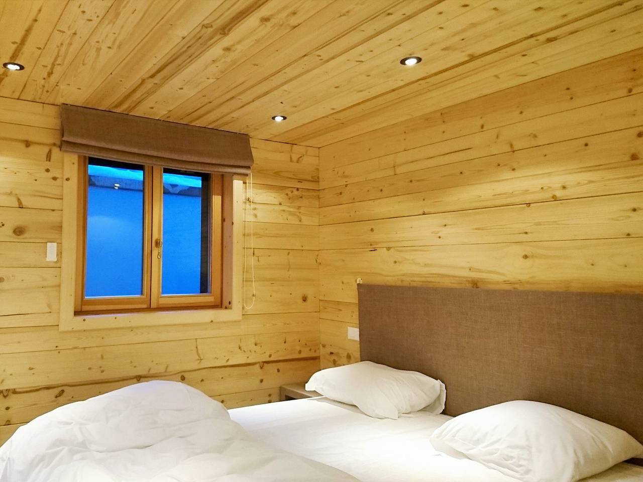 Apartamento entero, Apartamento lujoso de 130m² con sauna, jacuzzi en La Tania - Wifi, parking in La Tania, La Perrière