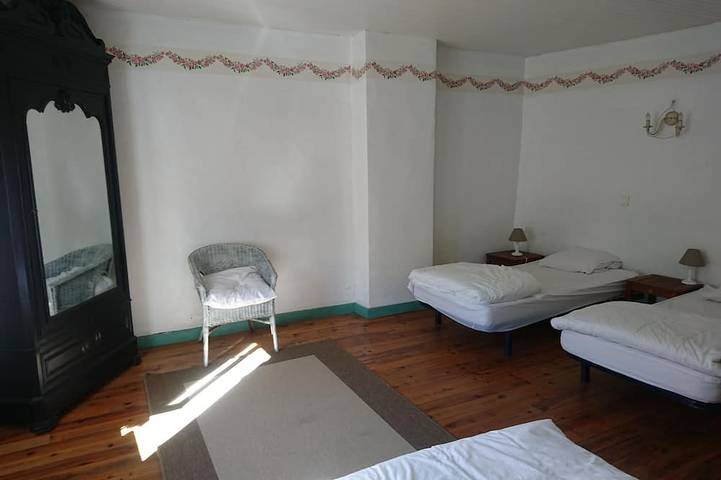 Location de vacances pour 5 personnes, avec jardin à La Touche - 4