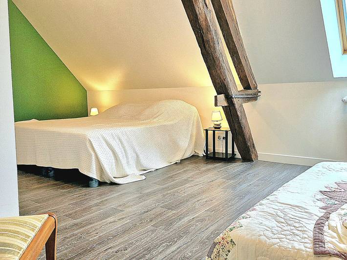 Charming cottages with all-inclusive amenities in Piffonds in Piffonds, Yonne