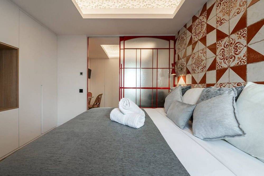 Entire apartment, Gran Via capitals, Londres in Centro (Madrid), Madrid