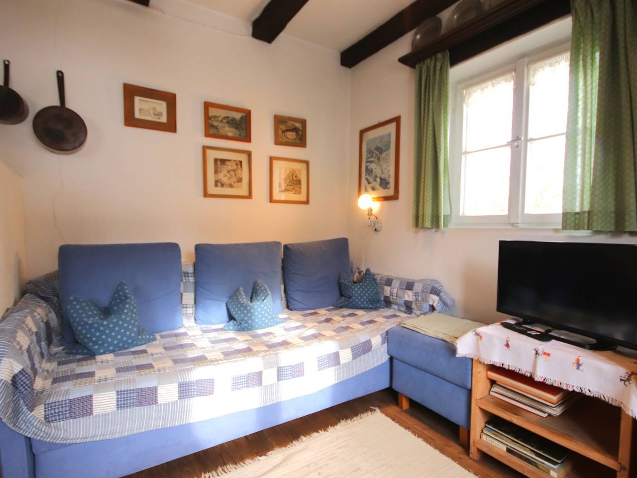 Hüttl in Stubaier Alpen, Trins