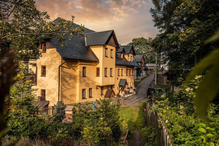 Pension für 4 Personen, mit Terrasse und Garten