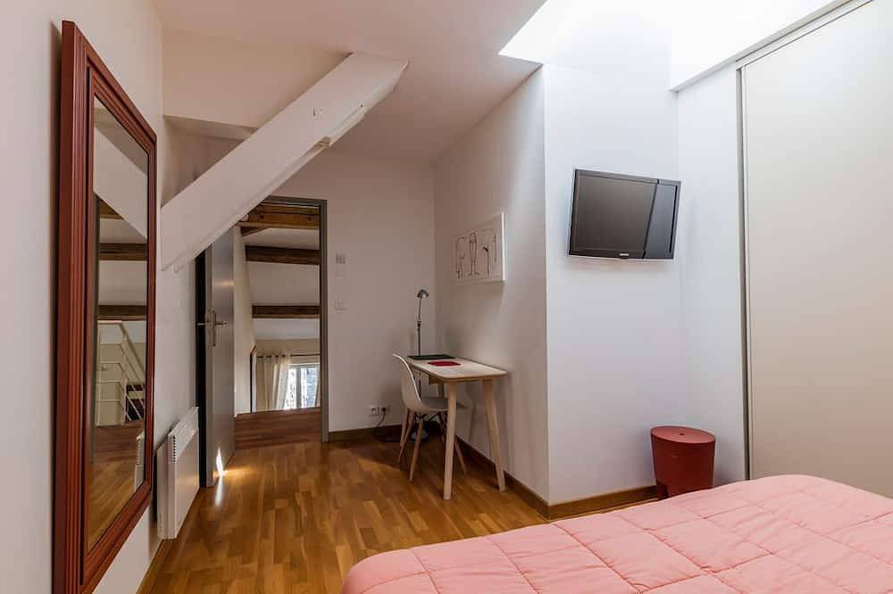 Appartement entier, Le loft esprit design in Villeneuvette, Côte méditerranéenne (France)