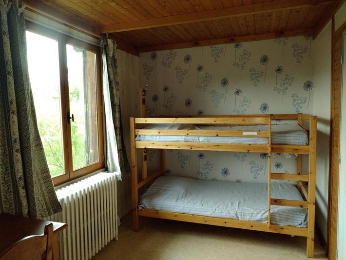 Location de vacances pour 3 personnes, avec jardin et vue sur le lac ainsi que terrasse et vue à Embrun - 2