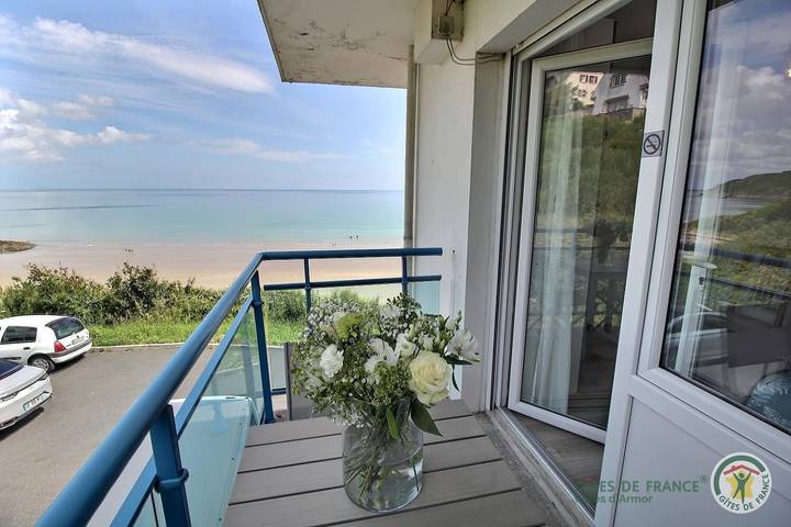 Gîte pour 2 personnes, avec terrasse à Plérin - 3