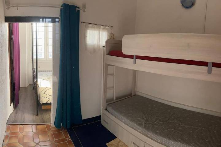 Gîte pour 4 personnes, avec vue, animaux acceptés à Lachau - 3