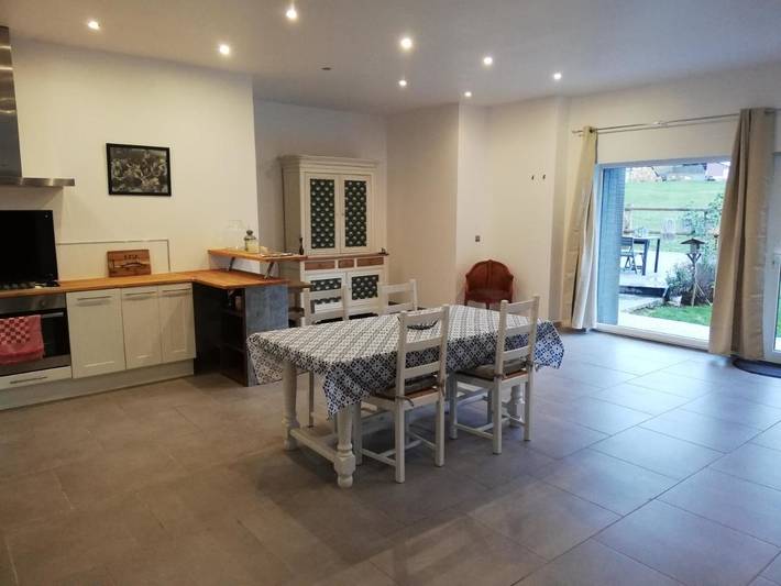 Gîte pour 4 personnes, avec jardin et vue à Louvignies-Quesnoy