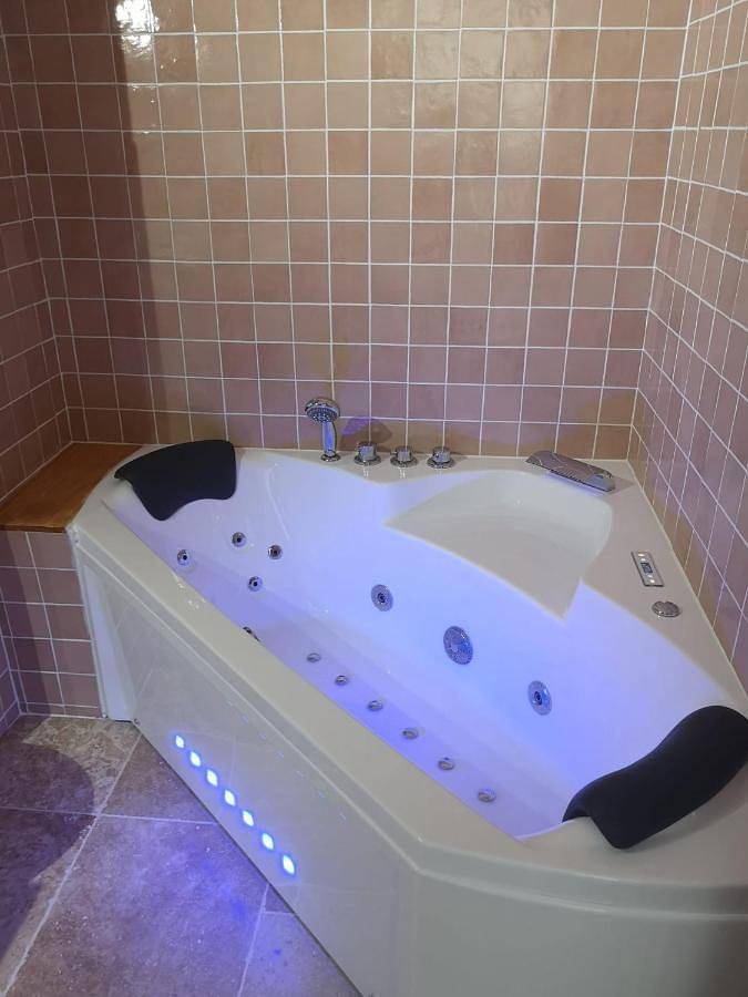 Appartement entier, One-Bedroom Apartment in Trois-Épis, Turckheim