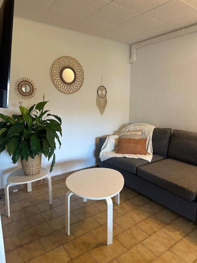Gîte pour 6 personnes, avec piscine ainsi que terrasse et jardin, animaux acceptés dans Plage de La Garonne - 2