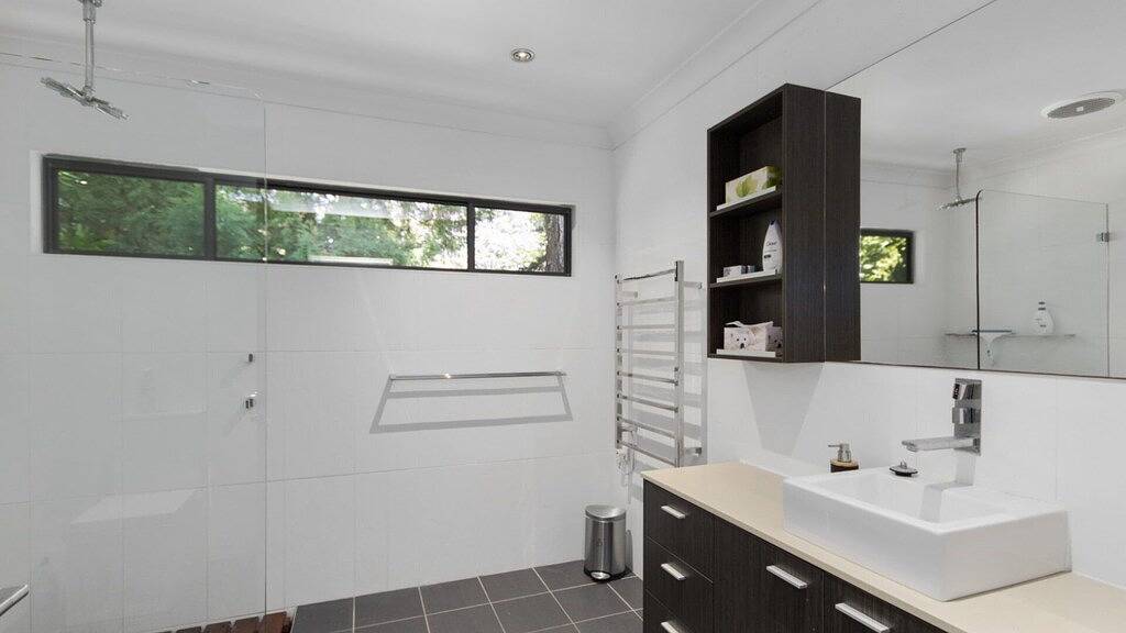 Beachside Oasis by Holidayco. in Pearl Beach, New South Wales