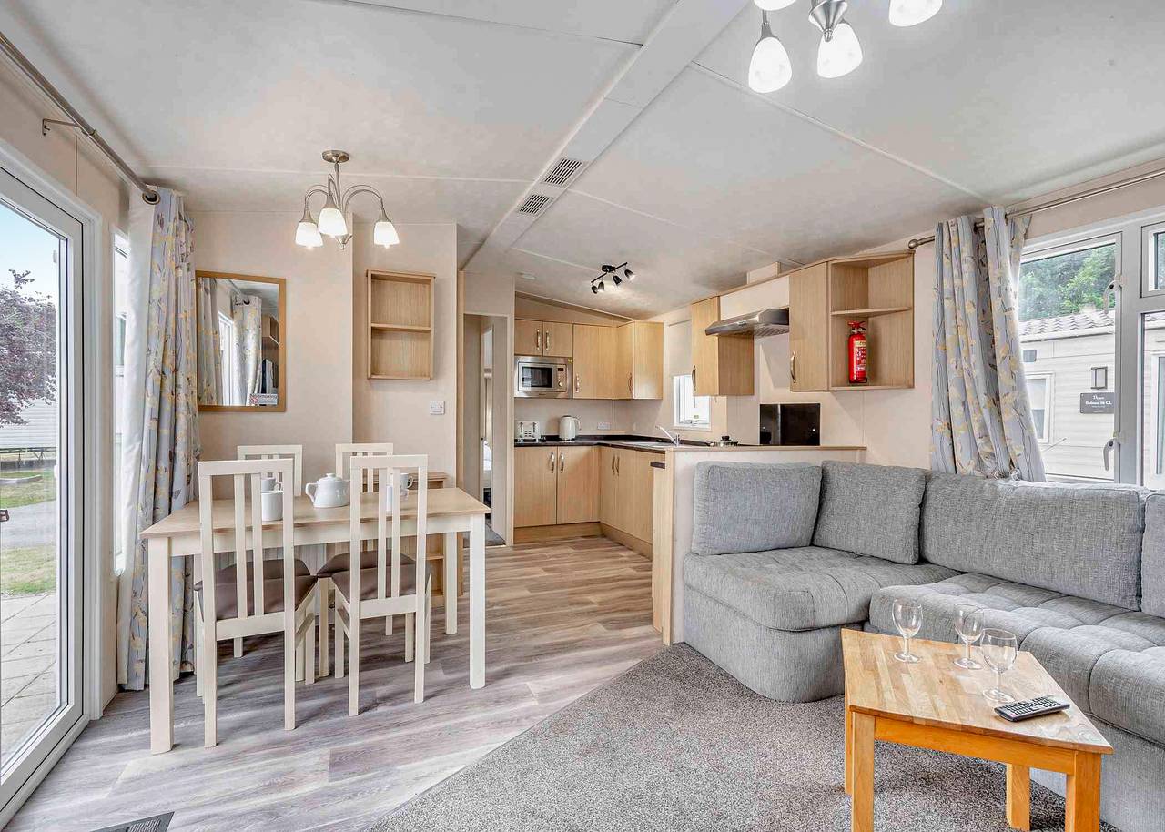 Gold Premium Caravan with parking & decking in Great Yarmouth, The Broads