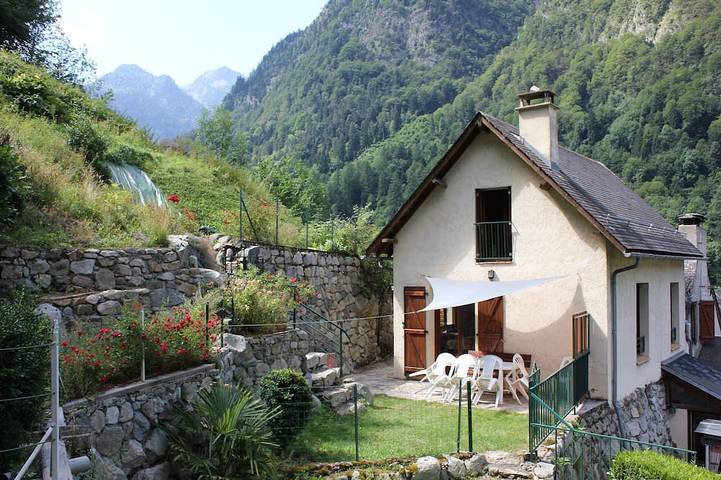 Gîte pour 8 personnes, avec Jardin à Cauterets