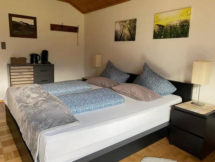 B&B für 2 Personen, mit Balkon in Grundlsee