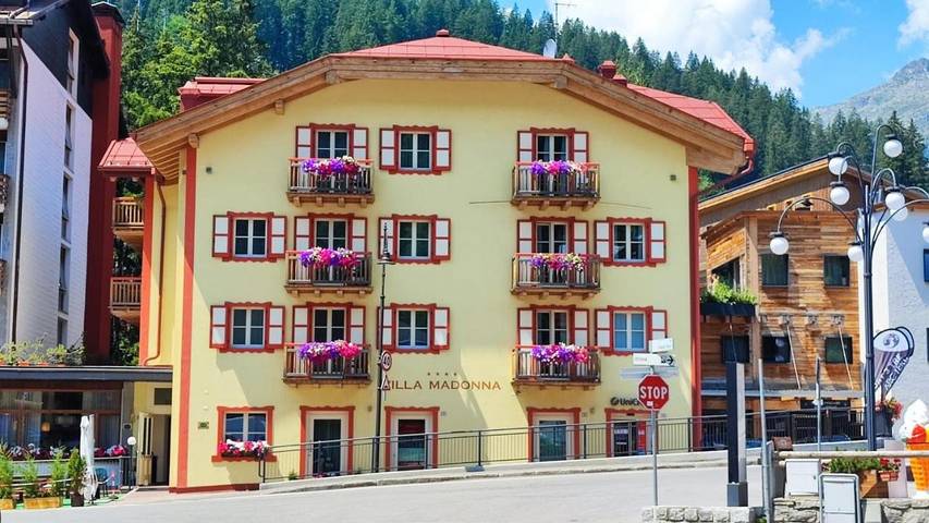 Hotel dla 2 osób, z sauna, zwierzęta dozwolone w Madonna di Campiglio