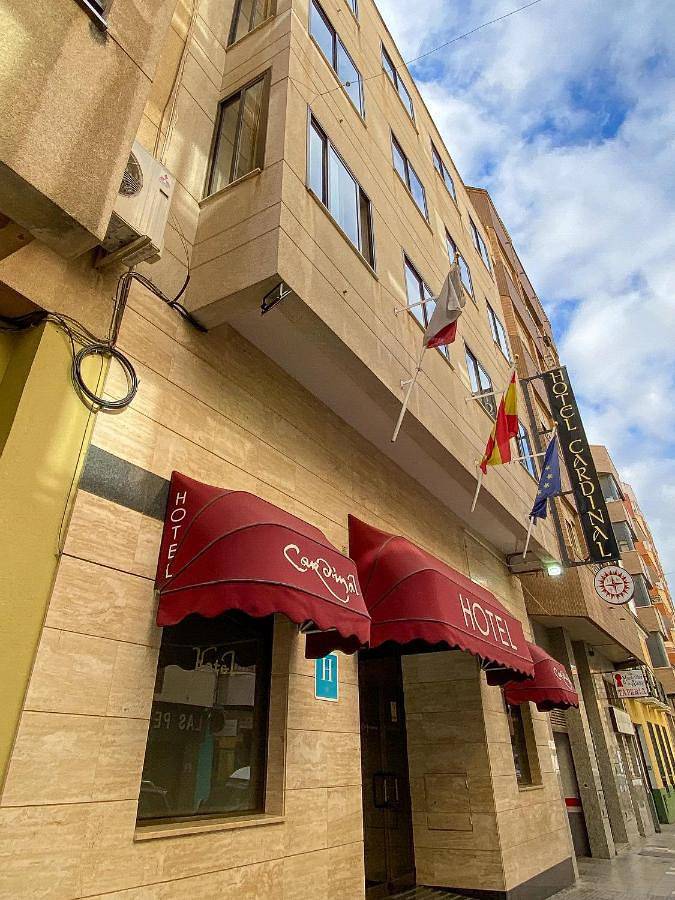 Apartamento para 2 personas, con Balcón además de Terraza y Vistas en Albacete