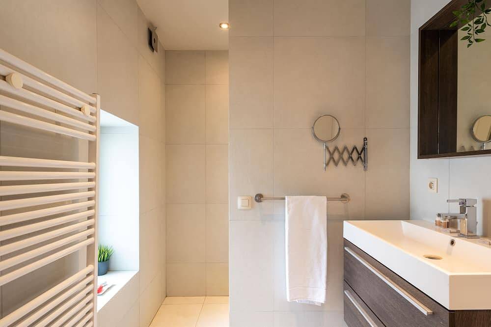 Entire apartment, St Catherine Duplex Residence in Brussels, Brussels region