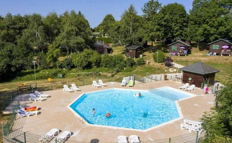 Mobil home pour 6 personnes, avec piscine, animaux acceptés à Tauves - 2