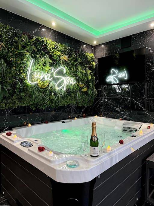 Appartement de vacances pour 2 personnes, avec Jacuzzi et Sauna