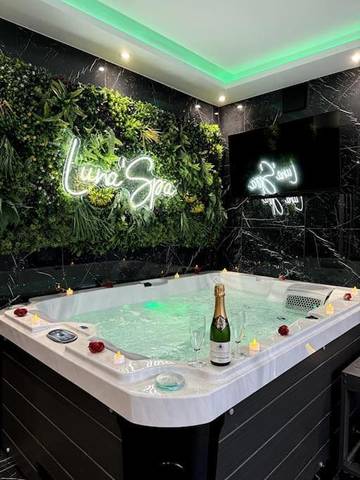 Appartement de vacances pour 2 personnes, avec jacuzzi et sauna dans Val-d'Oise