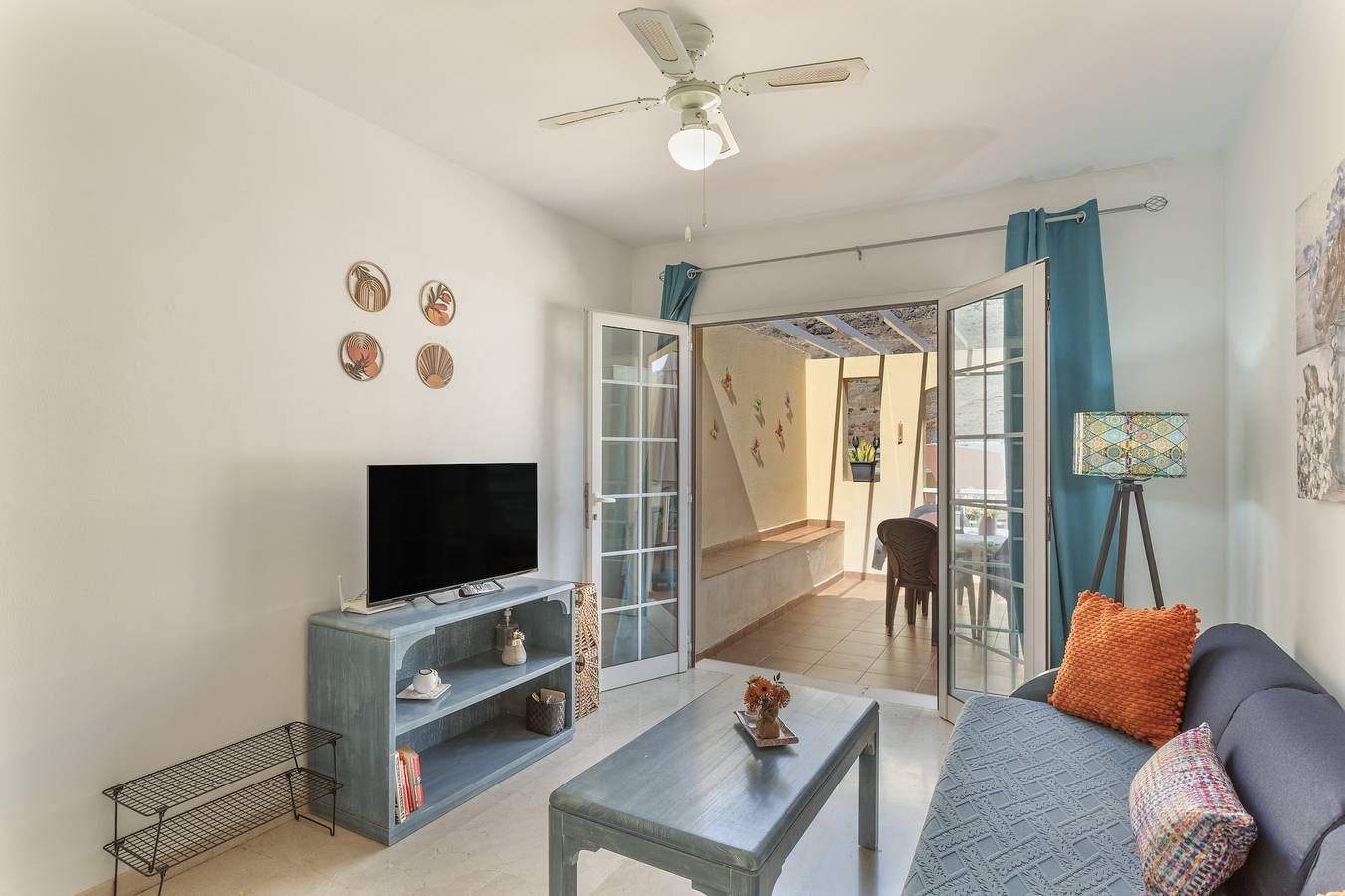 Apartamento entero, Vacaciones 'Los Mangueros Beach 37 - Mogán' con vistas a la montaña, Wi-Fi y aire acondicionado in Puerto de Mogan, Lomo Quiebre