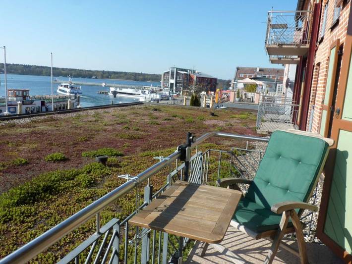 Ferienwohnung für 2 Personen, mit Balkon und Seeblick in Waren (Müritz) - 4