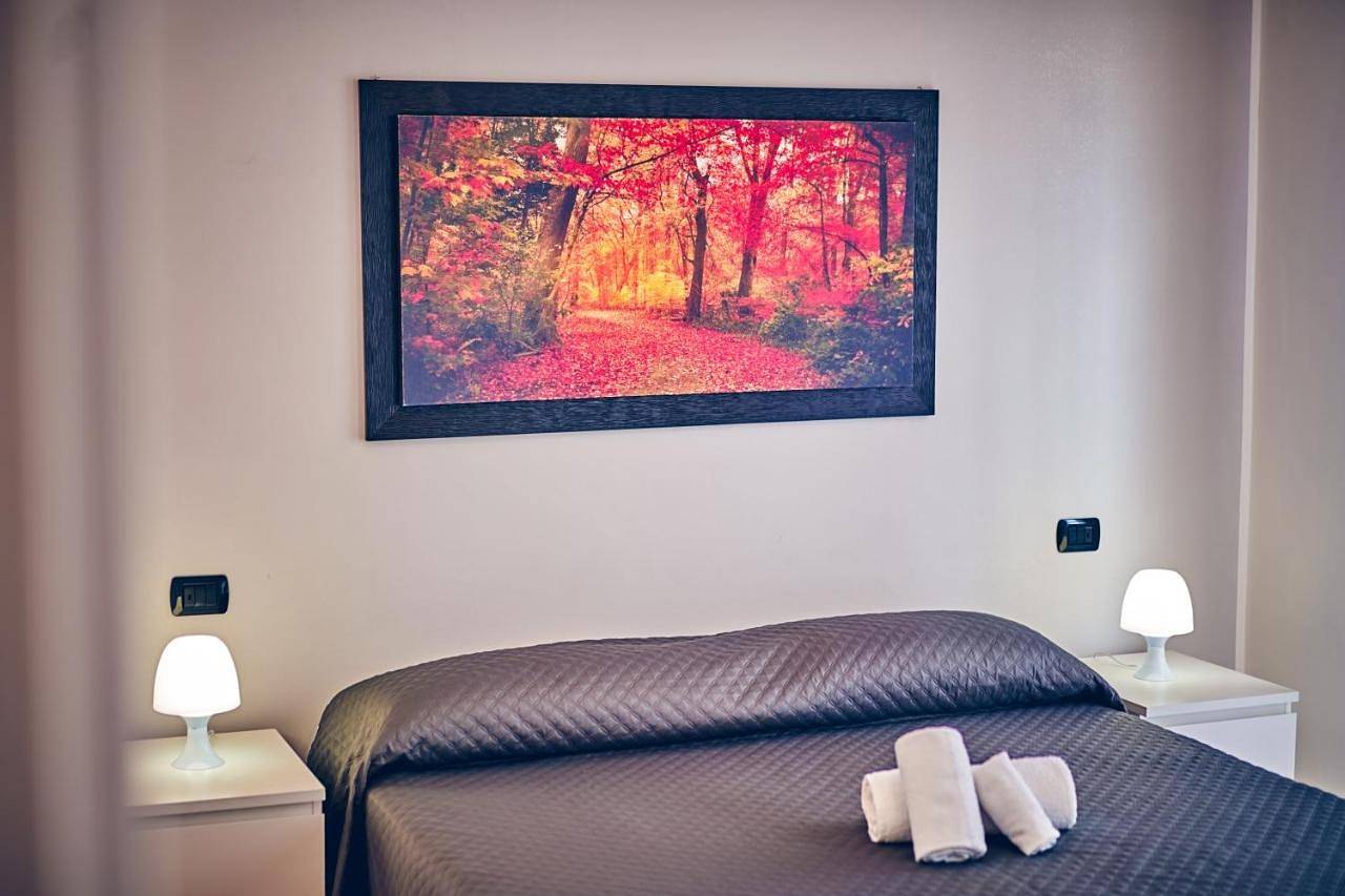 Double or Twin Room in Casal Morena, Roma