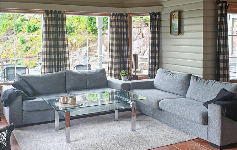 Ferienhaus für 11 Personen, mit Terrasse und Whirlpool sowie Garten und Sauna in Vest-Agder - 4