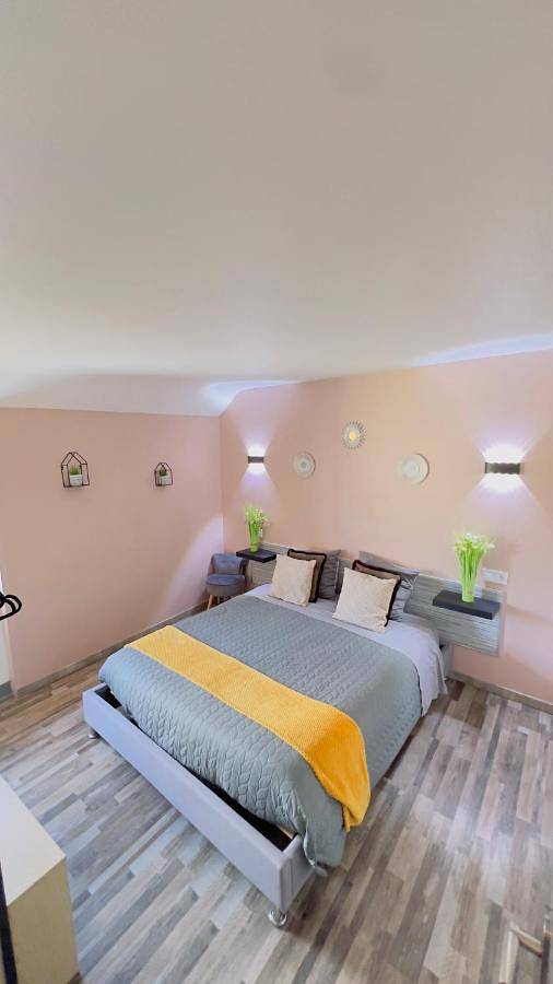 Location de vacances pour 6 personnes, avec jardin et vue à Mer - 4