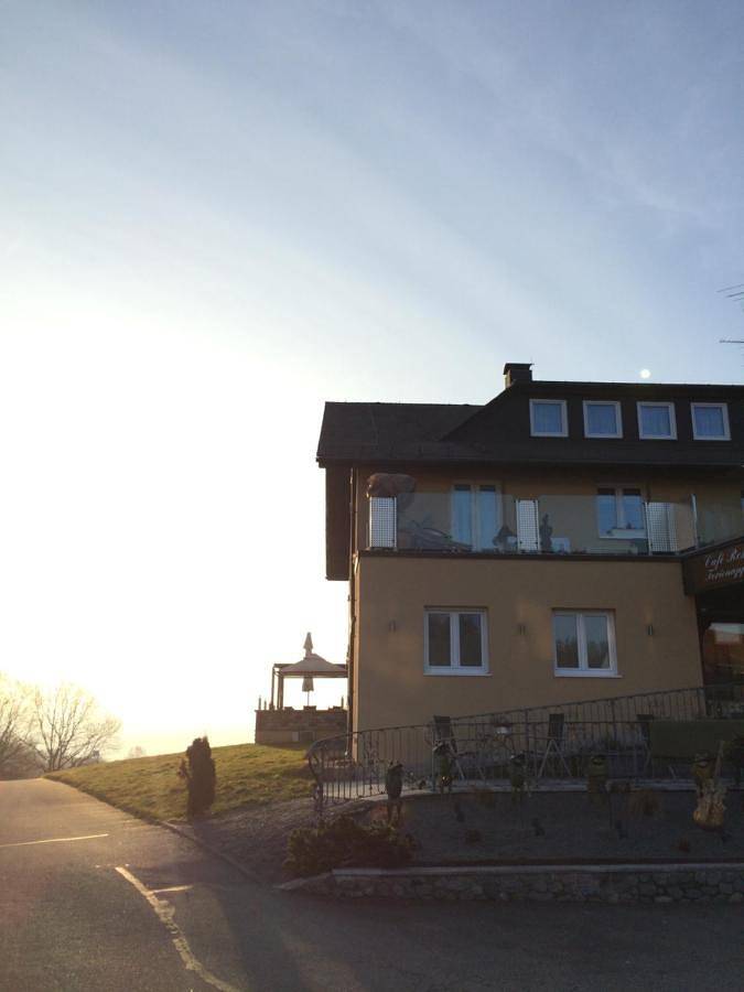 Ferienhaus für 2 Personen, mit Terrasse und Garten in Mörlenbach