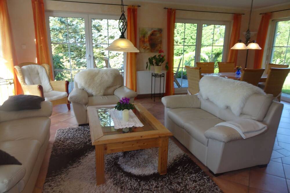 Vogtlandresidenz in Auerbach, Chemnitz und Umgebung