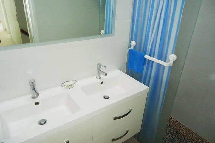 Apartamento entero, Beautiful apartment for 6 pers in front of the sea and the Gigaro beach in Gigaro, La Croix-Valmer