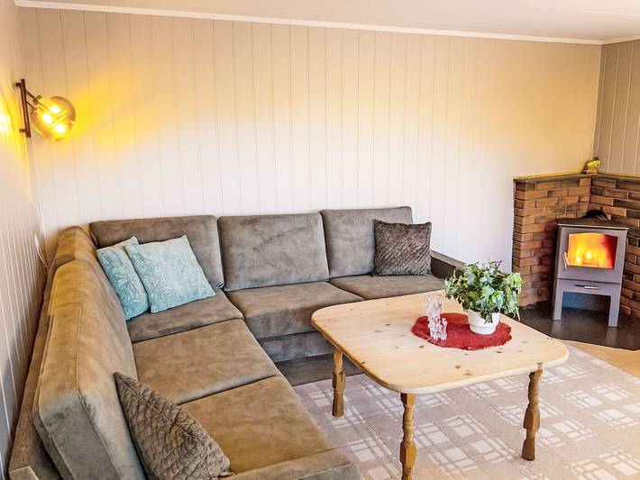 Ferienhaus für 5 Personen, mit Terrasse und Garten sowie Seeblick in Lyngdal - 4