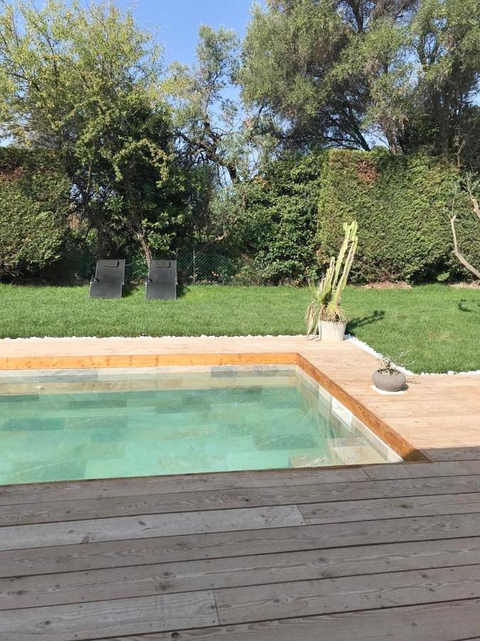 Appartement de vacances pour 2 personnes, avec piscine ainsi que jardin et jacuzzi