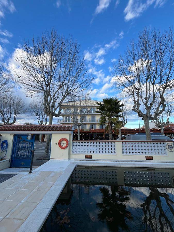Hotel Portofino in Empuriabrava, Haut-Ampurdan