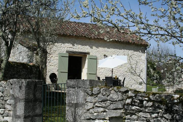 Gîte für 2 Personen, mit Garten und Pool sowie Terrasse, mit Haustier in Nouvelle-Aquitaine - 4