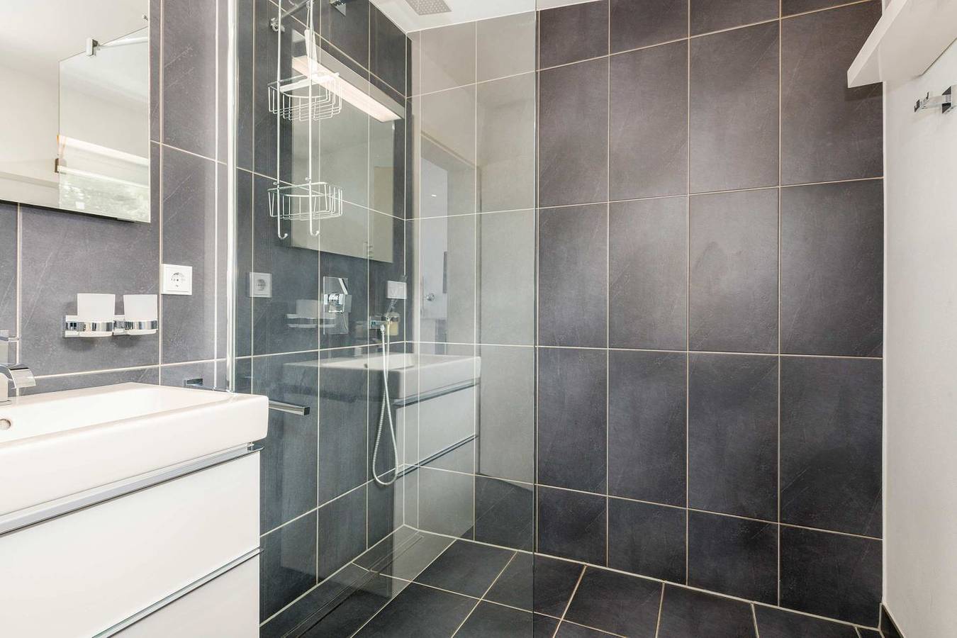 Ganze Wohnung, Ruheoase am Krebssee – moderne Ferienwohnung mit Garten & Yoga in Neu-Sallenthin (Usedom) in Heringsdorf, Usedom