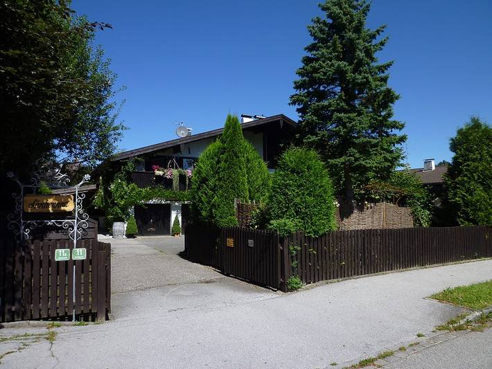 Ferienwohnung für 4 Personen, mit Balkon und Garten in Bernau am Chiemsee