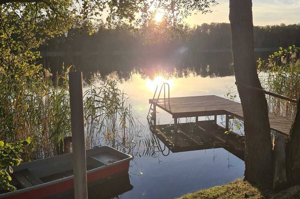 Peaceful oasis with private jetty in the beautiful Uckermark in Templin, Barnimerland Region