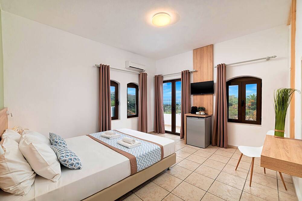 Ganze Wohnung, Welcome Apts laid just 1600m away from the longest sandy beach of northern Crete and the touristic Georgioupolis Town, offering great views to the Cretan Sea and the White Mountains.  Welcome Apts is ideal for couples, families, a group of families or a g in Georgioupoli, Chania und Umgebung